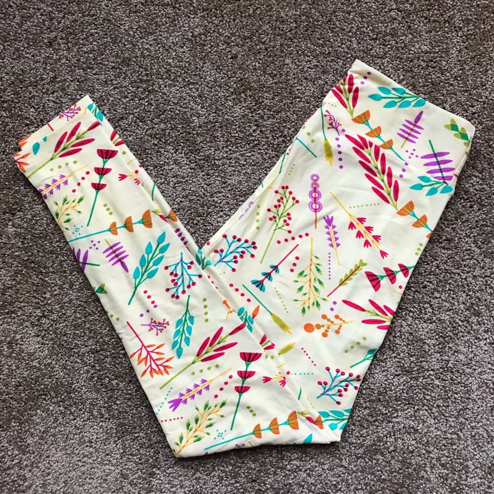 LuLaRoe Plant Pattern Leggings